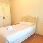 Av Valladolid 45 *