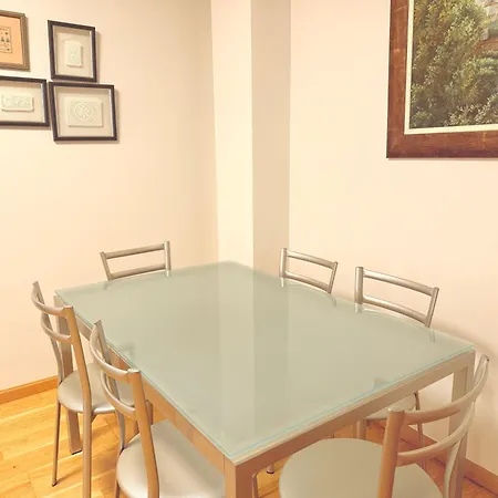 Av Valladolid 45 Apartment